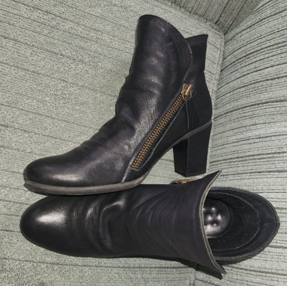Bueno Yountville leather bootie - Picture 8 of 9